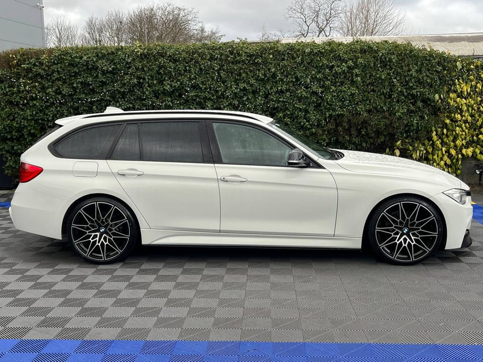 2015 BMW 3 Series 320d M-SPORT COMPETITION // ADAPTIVE CRUISE CONTROL // LEATHER M-SPORT INTERIOR // PARKING SENSORS €17,950