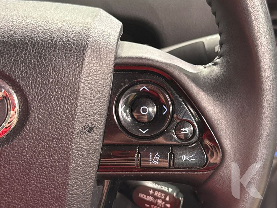 2021 Toyota Prius - image 18