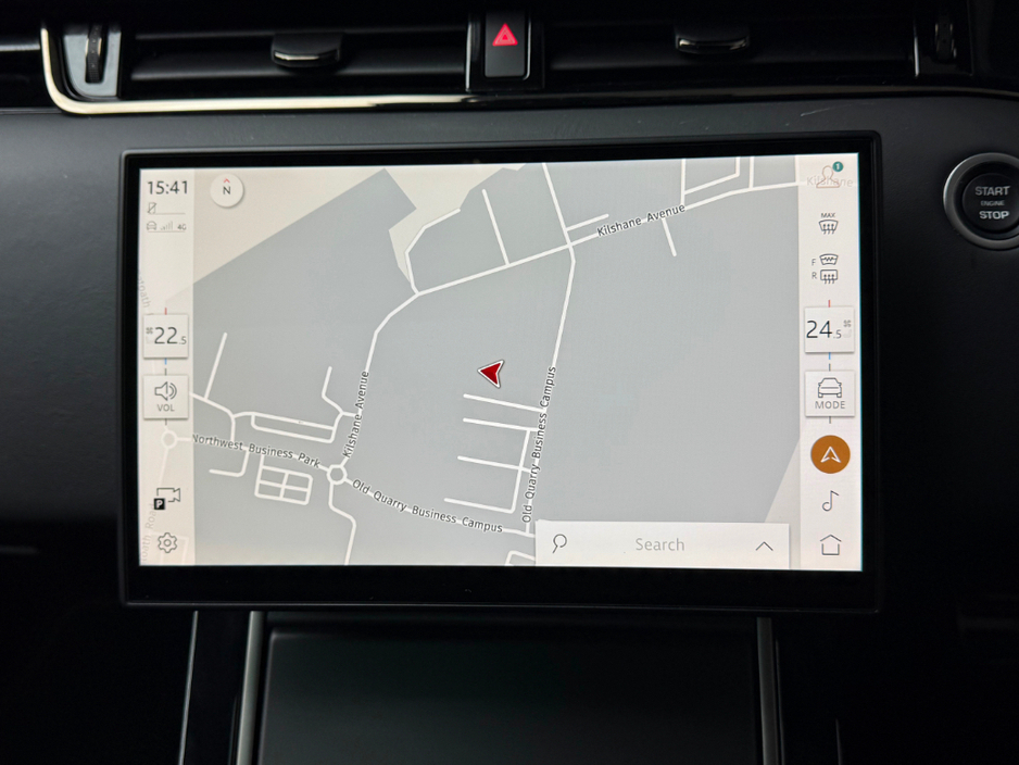 2025 Land Rover Range Rover Evoque HSE DYNAMIC P300E *PAN ROOF* €59,990