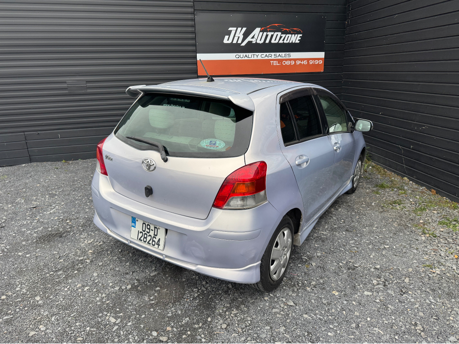 2009 Toyota Yaris 1.0 VITZ AUTO €4,995