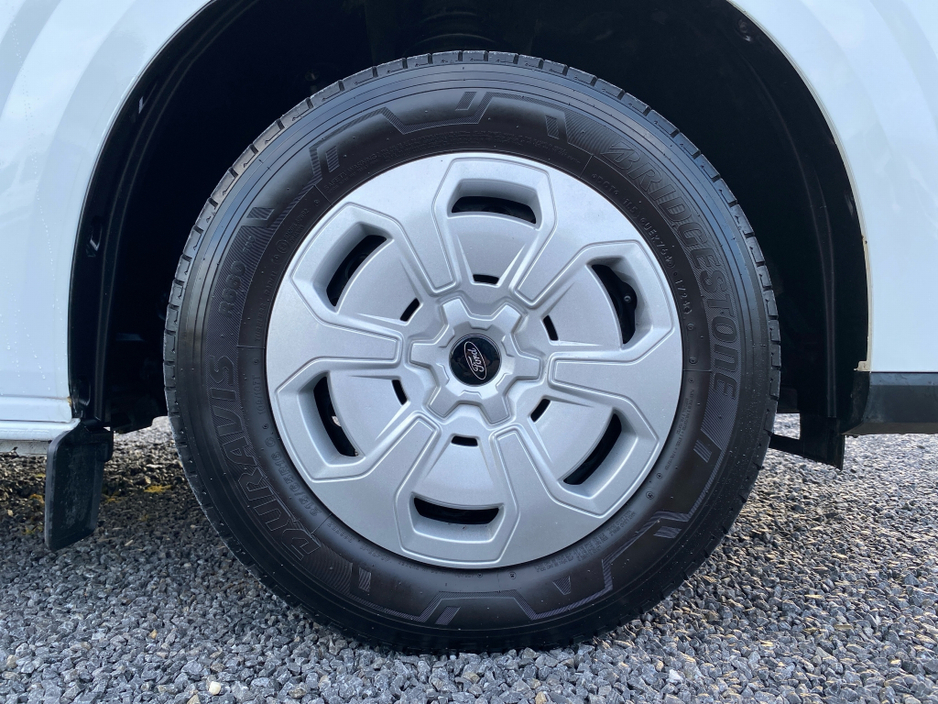 2024 Ford Transit Custom Trend SWB 170BHP Auto.. 360 camera/ Twin Doors €29,500