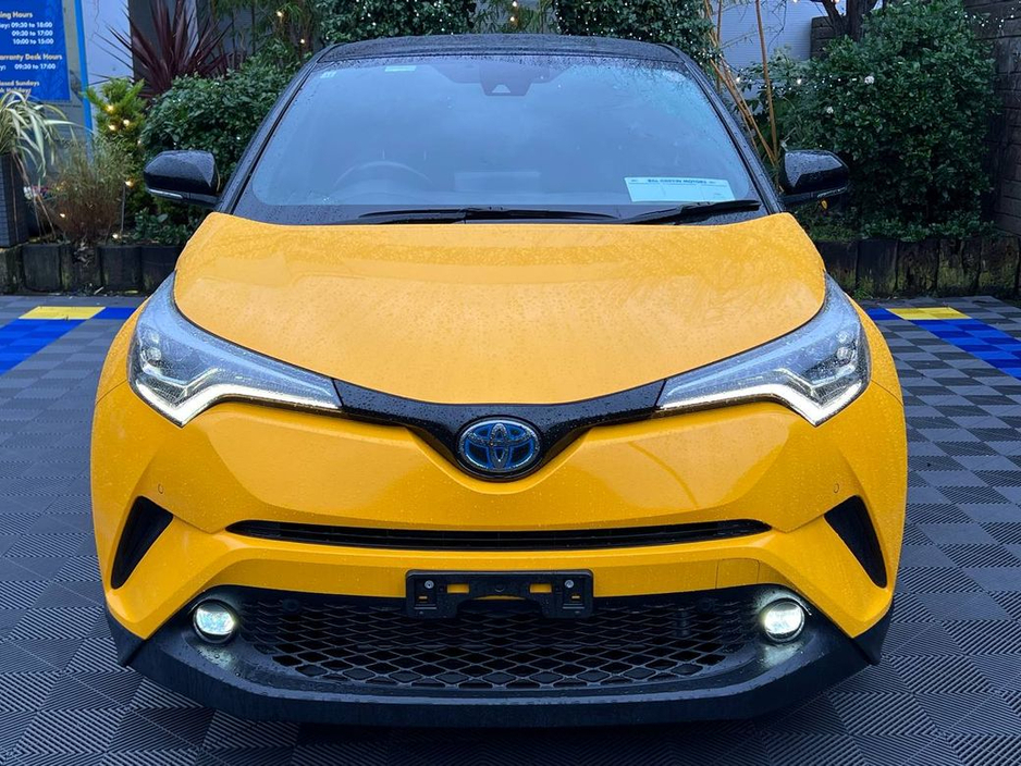 2018 Toyota C-HR 1.8 HYBRID // SERVICE HISTORY // 18" DIAMOND CUT ALLOYS // ADAPTIVE CRUISE CONTROL €17,750