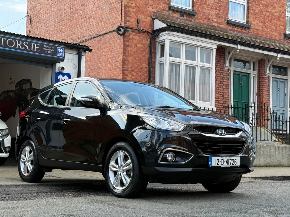 2012 Hyundai ix35 - image 3