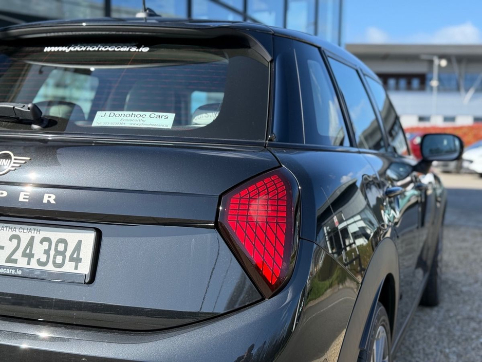 2026 MINI Hatch - image 14