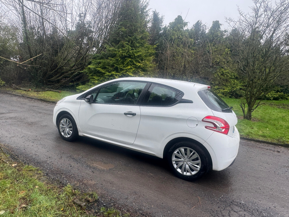2014 Peugeot 208 1.0 VTI ACCESS 68 3DR 68BHP €4,899