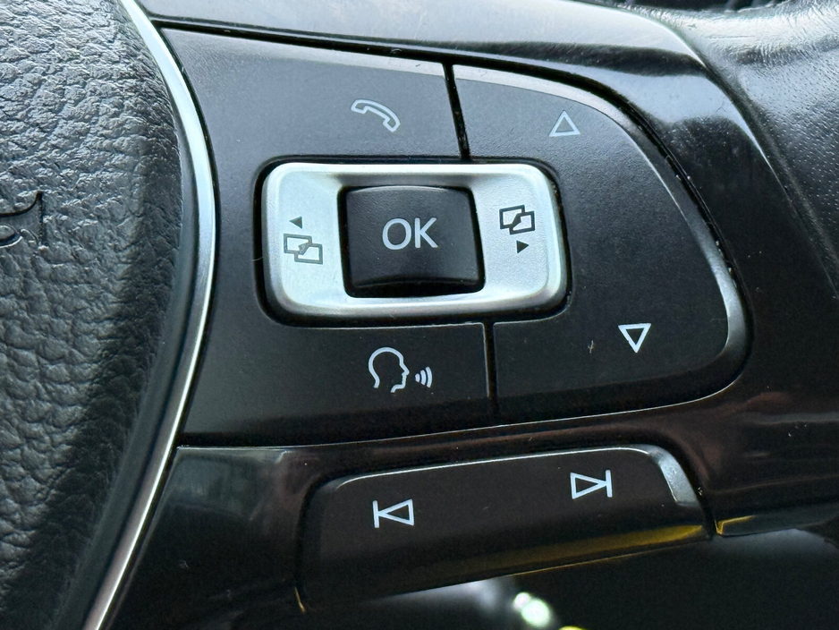 2017 Volkswagen Jetta 2.0 TDI 110HP Highline €12,950