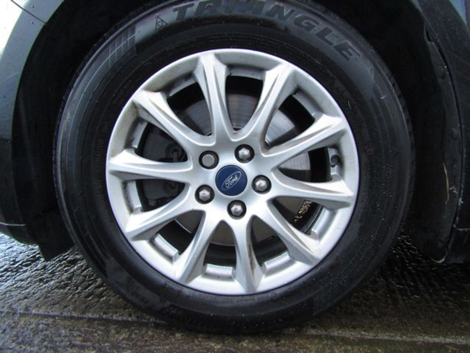 2017 Ford Mondeo 2.0 TDCI Zetec ECO S/S 150PS 5DR €9,950