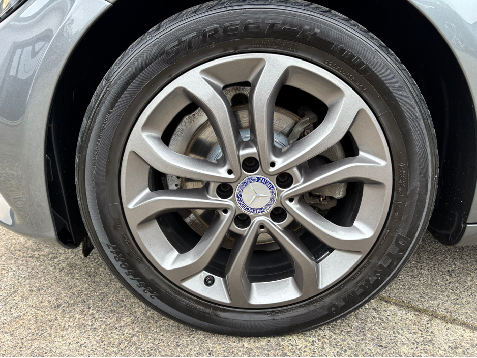 2017 Mercedes-Benz C Class 180 AVANTGARDE AUTO 4DR €16,900