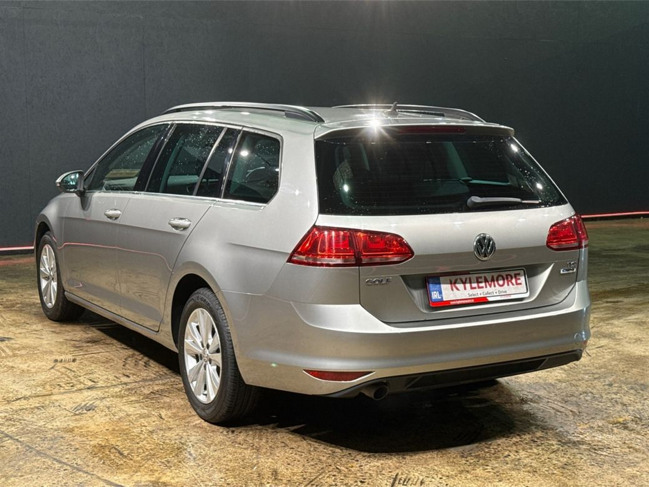 2016 Volkswagen Golf - image 5
