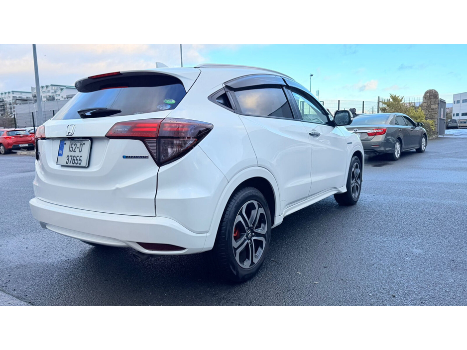 2015 Honda Vezel  €13,700