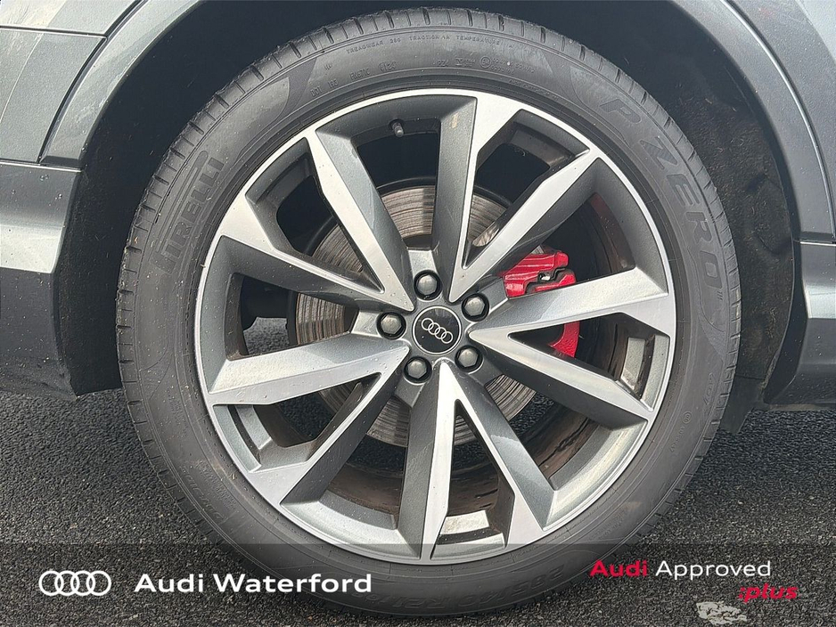 2024 Audi Q7 50 TDI quattro S Line Black Edition €94,950