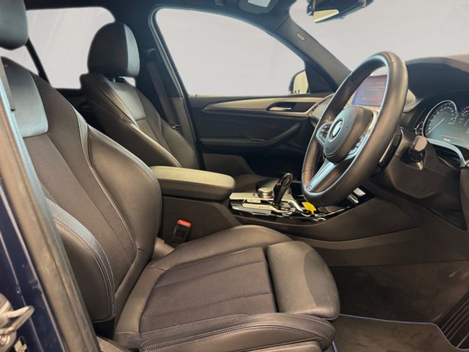 2019 BMW X3 - image 11