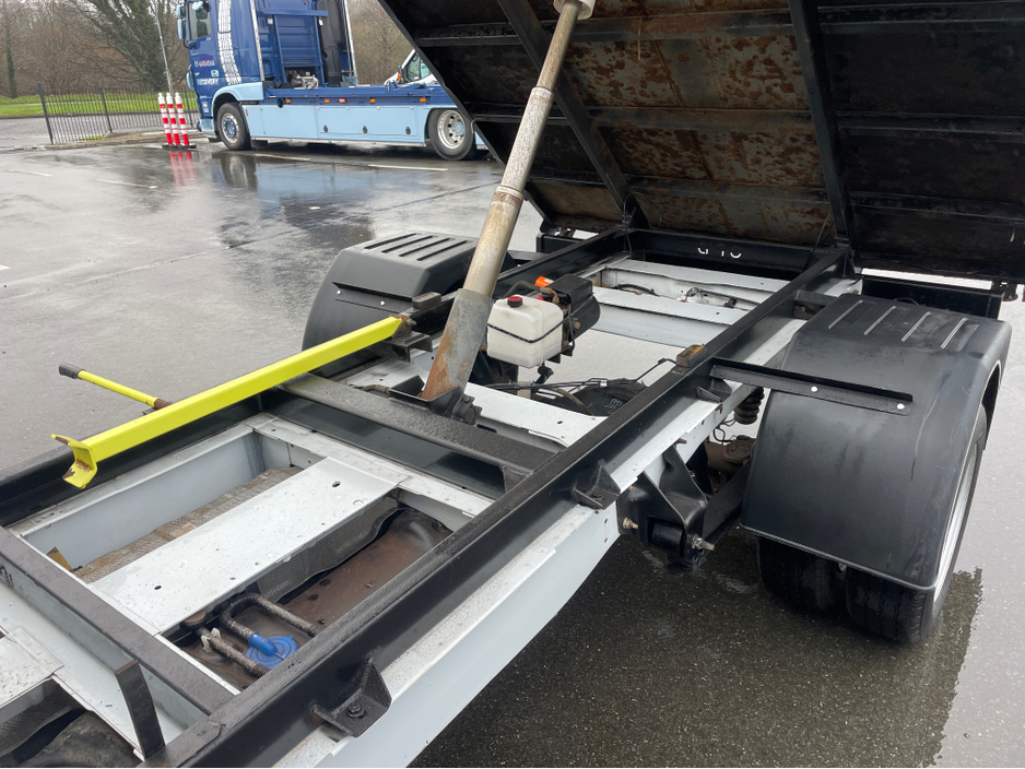 2021 Ford Transit 2021 FORD TRANSIT 350 LEADER TIPPER