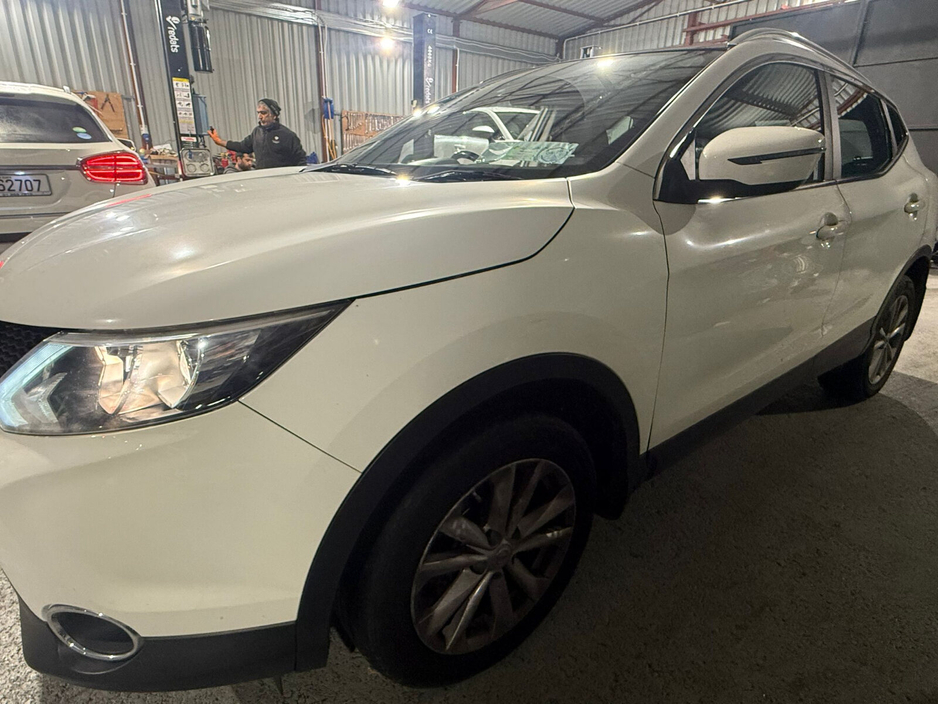 2016 Nissan Qashqai 1.2 SV €11,500