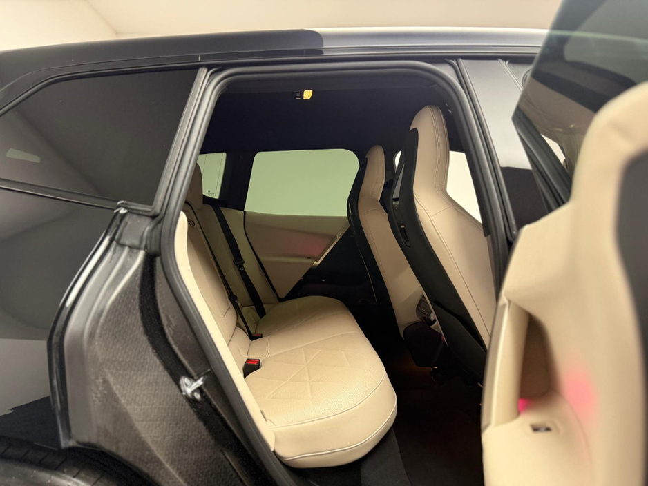 2023 BMW iX - image 12