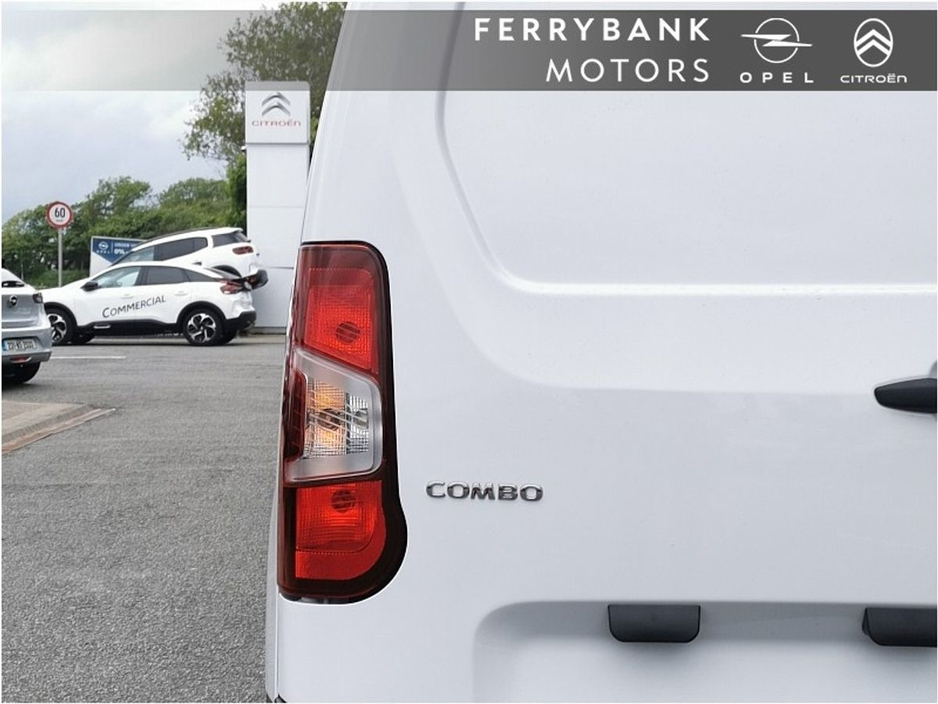 2026 Opel Combo L1H1 €22,719