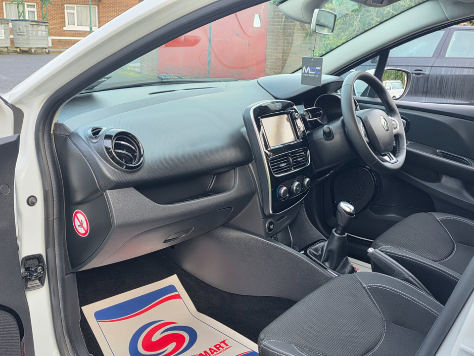 2017 Renault Clio 1.2 16V 75 DYNAMIQUE NAV €9,995