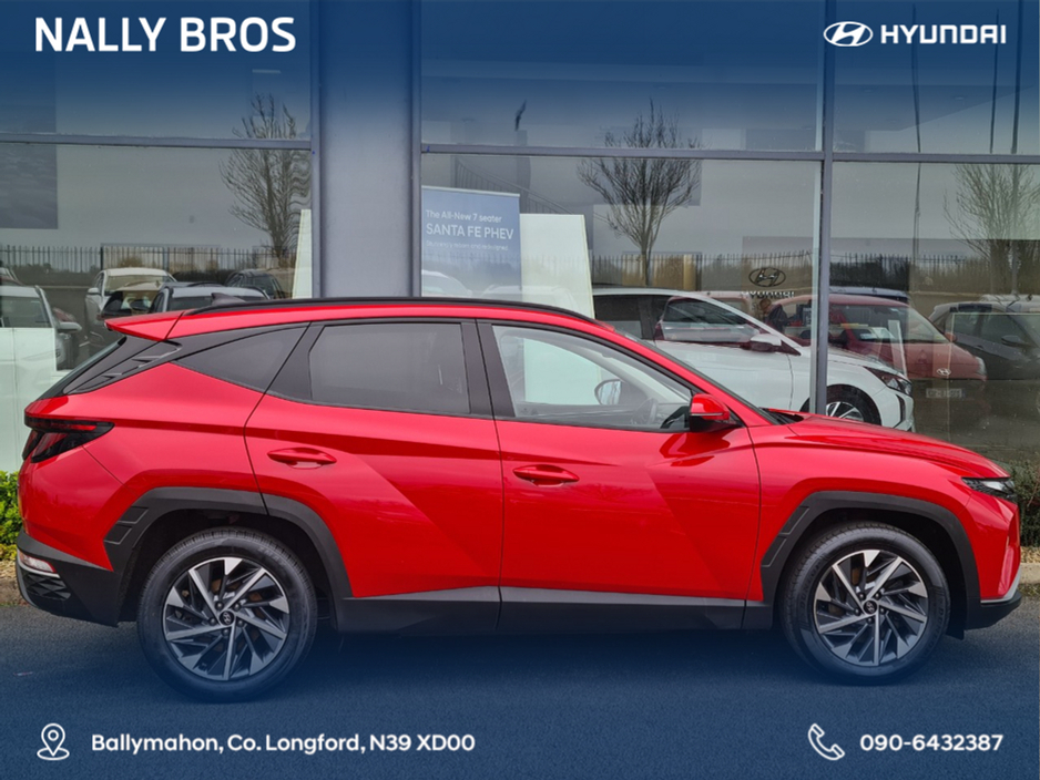 2023 Hyundai Tucson - image 3