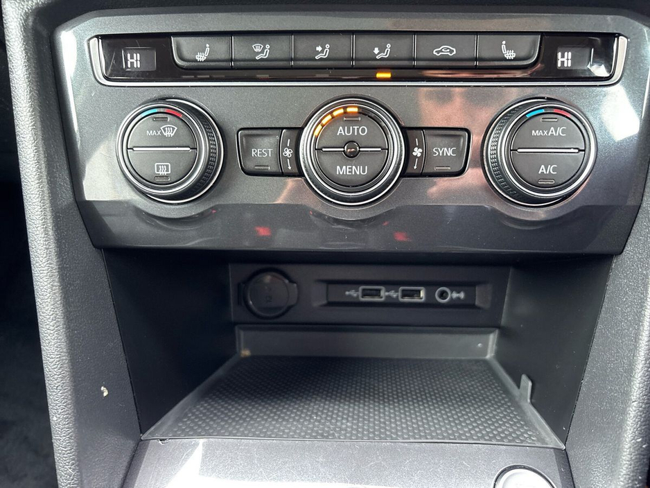 2020 Volkswagen Tiguan Allspace - image 21