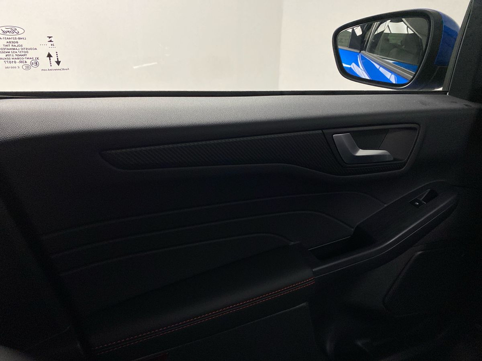 2026 Ford Kuga - image 11