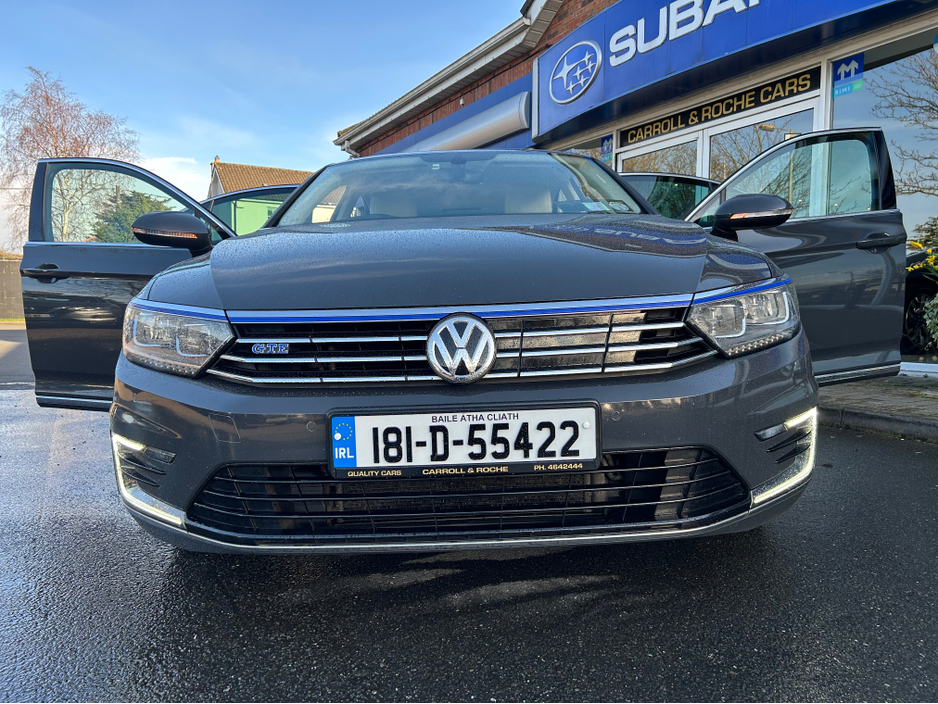 2018 Volkswagen Passat - image 24