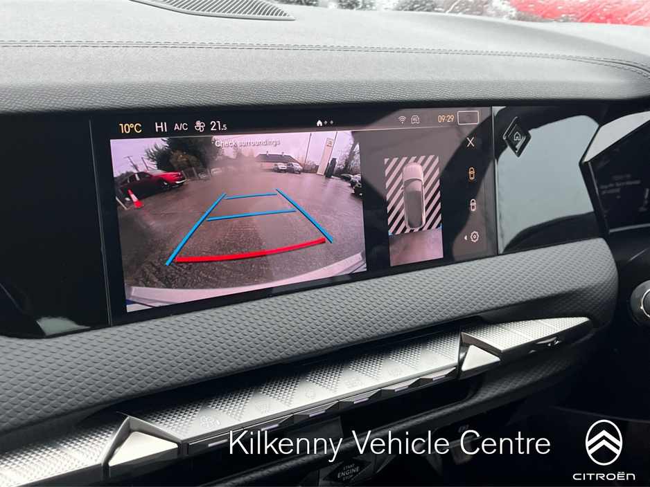 2024 DS Automobiles DS 4 - image 13