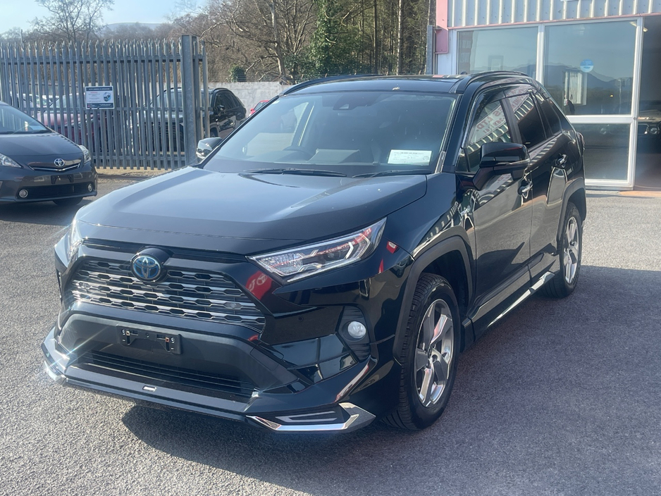 2020 Toyota Rav4 - image 3