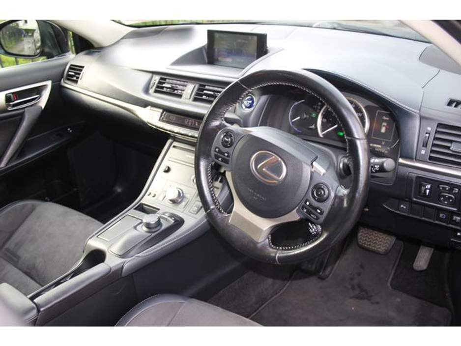 2018 Lexus CT 200 h CT 200H 1 8 Luxury CVT 136HP 5 €16,950