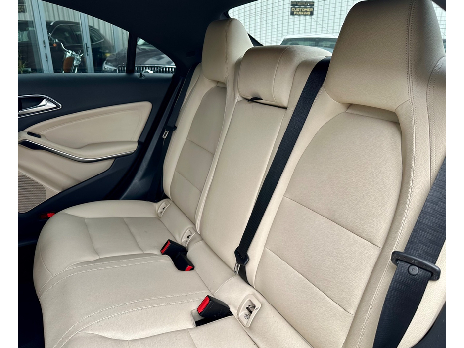2016 Mercedes-Benz CLA Class - image 8