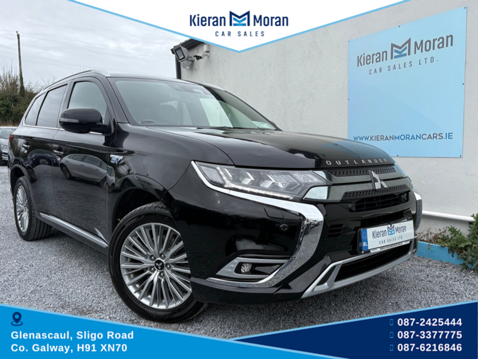 2019 Mitsubishi Outlander - image 2