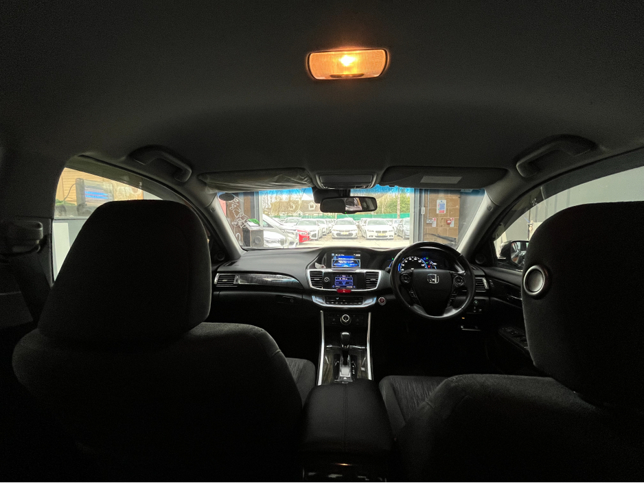 2016 Honda Accord - image 14