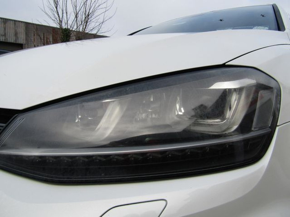 2015 Volkswagen Golf GOLF R ESTATE AWD 5DR Auto €21,950