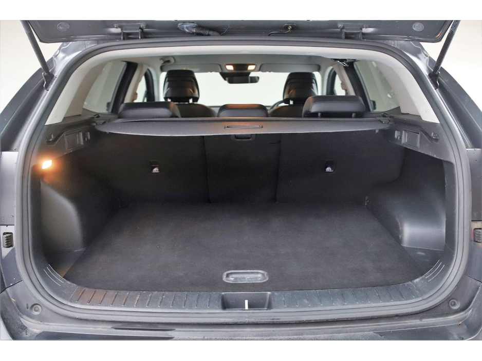 2023 Kia Sportage - image 28