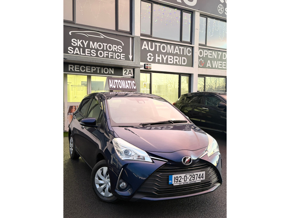 2019 Toyota Yaris  €11,990
