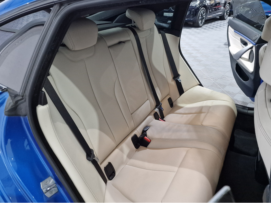 2019 BMW 4 Series - image 11