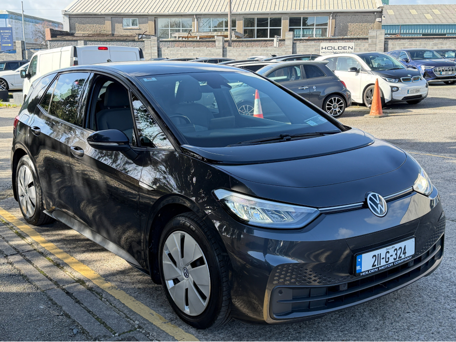 2021 Volkswagen ID.3 - image 5