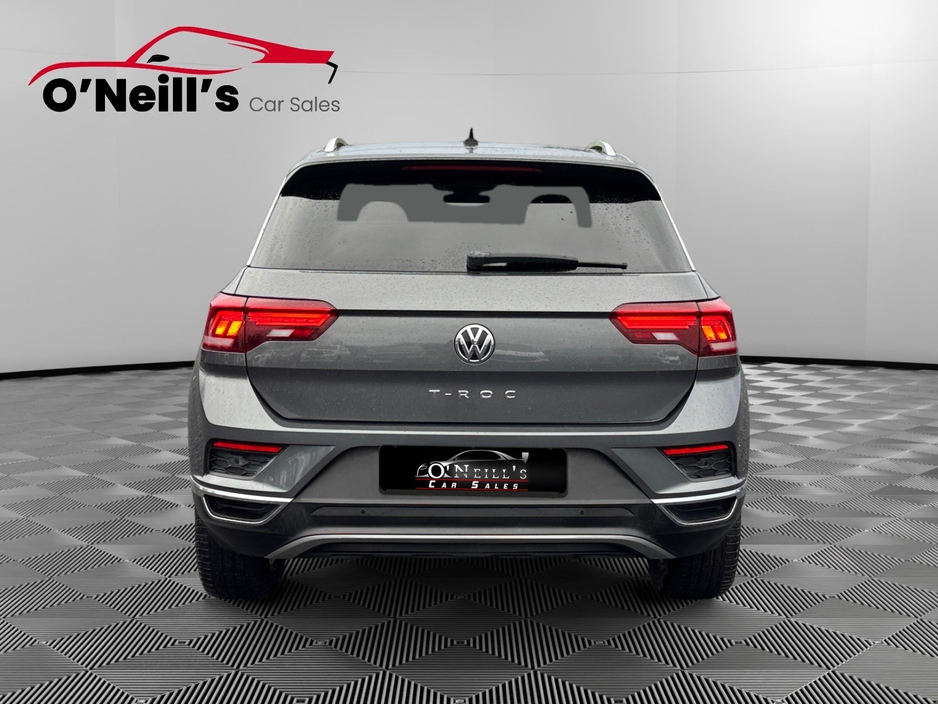 2018 Volkswagen T-Roc SPORT 1.5 TSI MANUAL GLASS ROOF €17,999