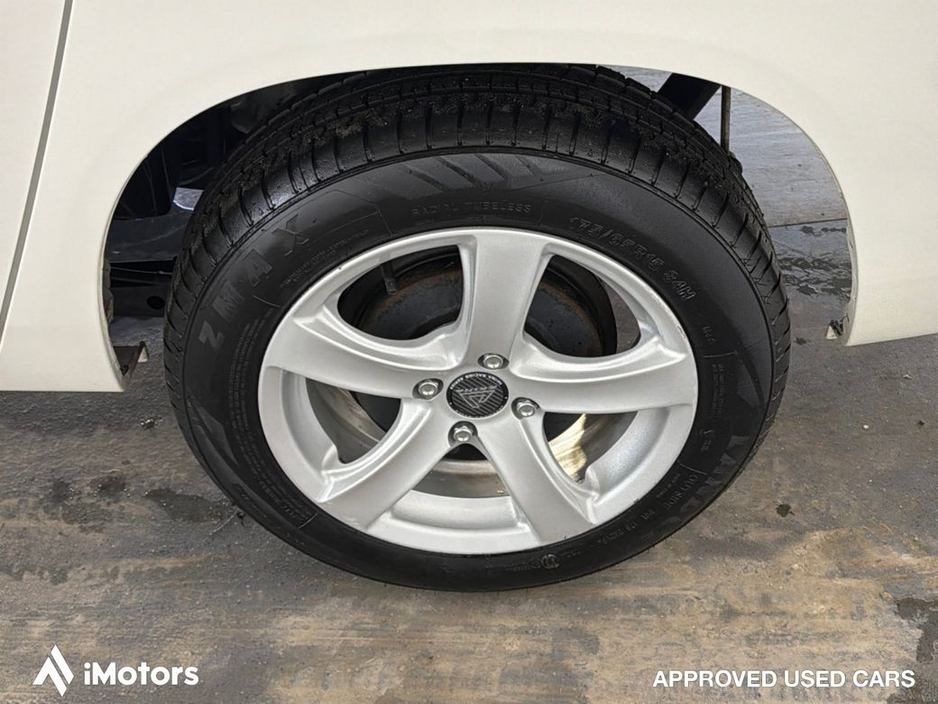 2021 Toyota Probox 1.5 HYBRID AUTOMATIC HEV 5DR €11,900