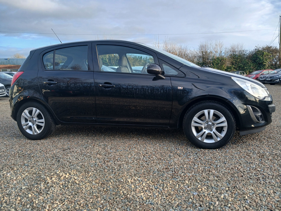 2012 Opel Corsa - image 2