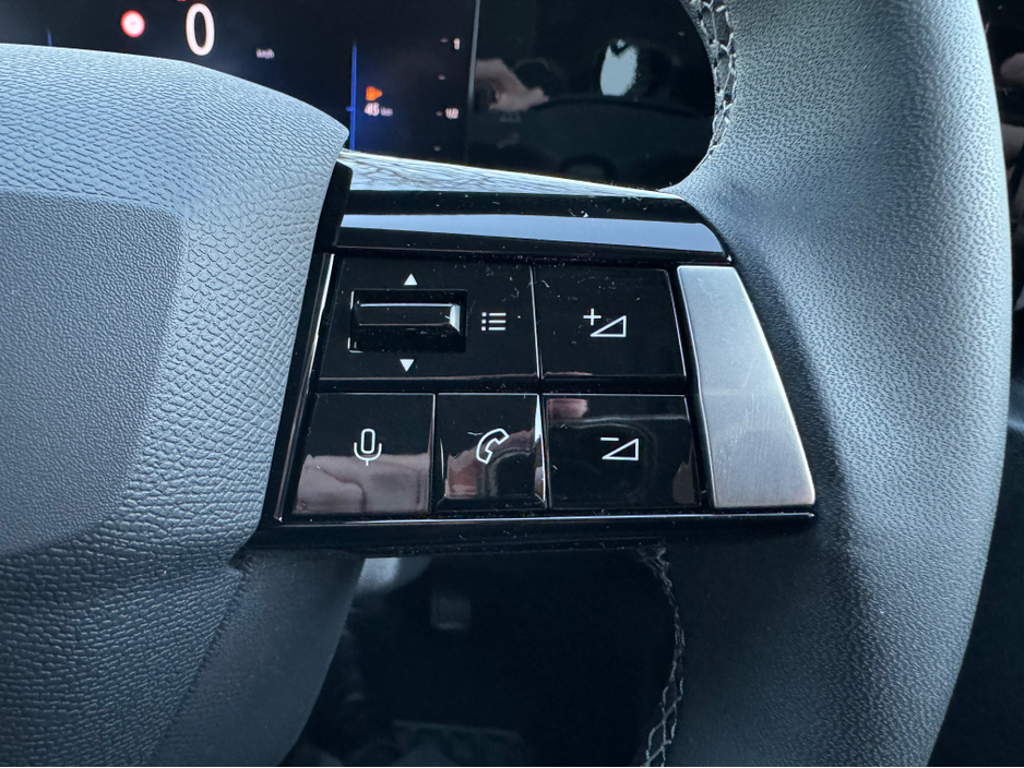 2026 Opel Astra SC | 1.2 | 110PS €32,195