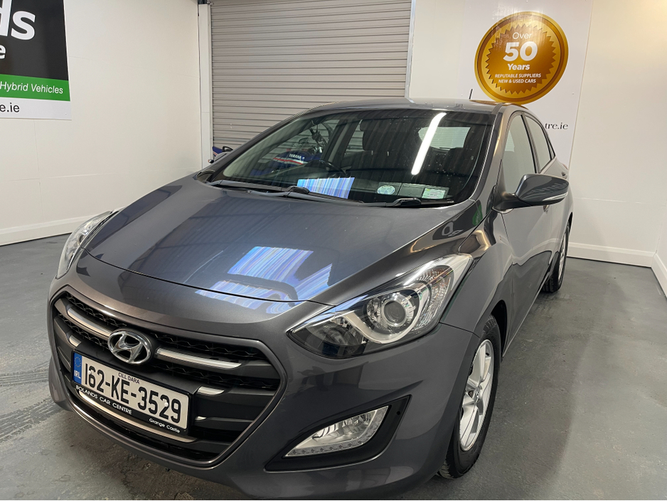 2016 Hyundai i30 - image 3