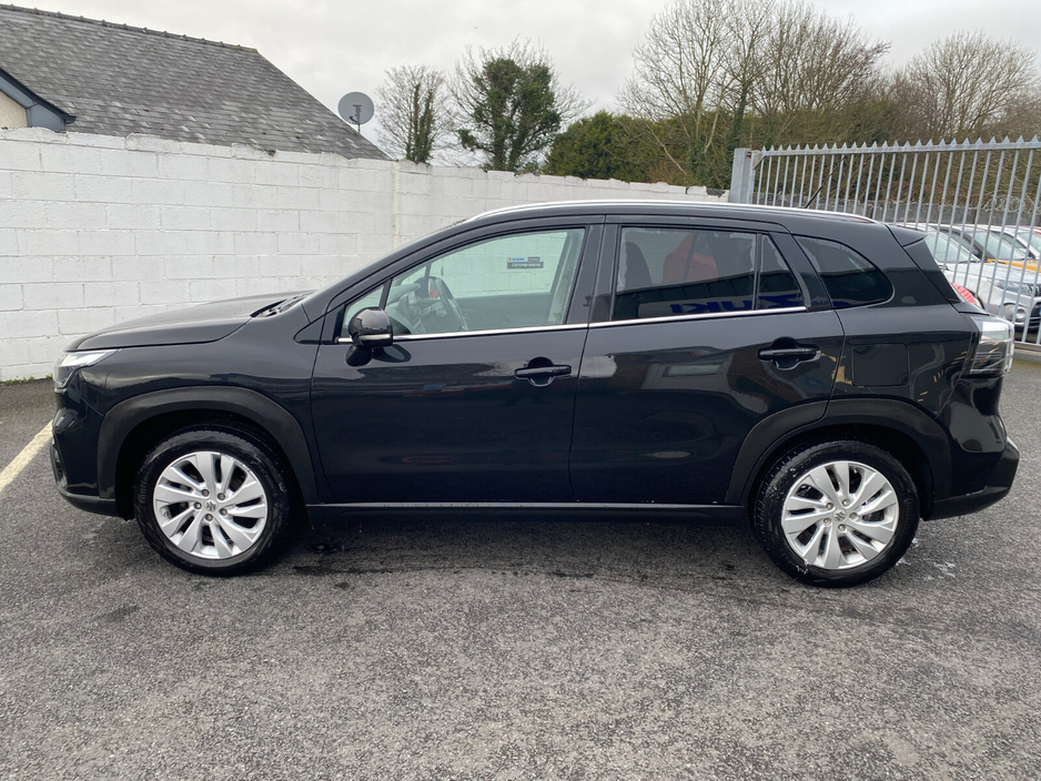 2024 Suzuki S-CROSS S-Cross 1.5 Full Hybrid Motion AGS €28,950