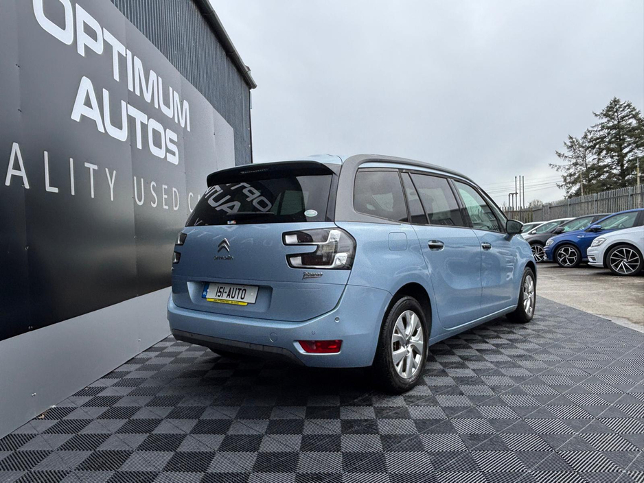 2015 Citroen Grand C4 Picasso - image 2