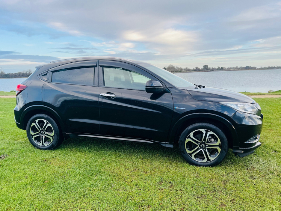 2015 Honda Vezel - image 4