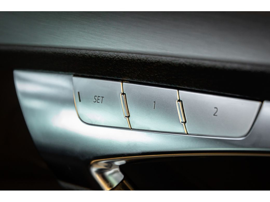 2022 Audi A6 - image 27