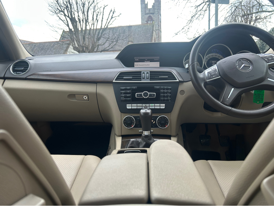 2013 Mercedes-Benz C Class - image 13