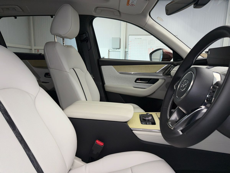 2026 Mazda CX-80 - image 11