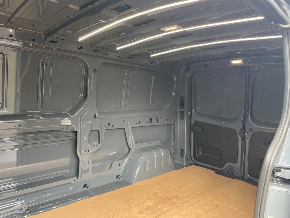 2026 Nissan Primastar - image 20