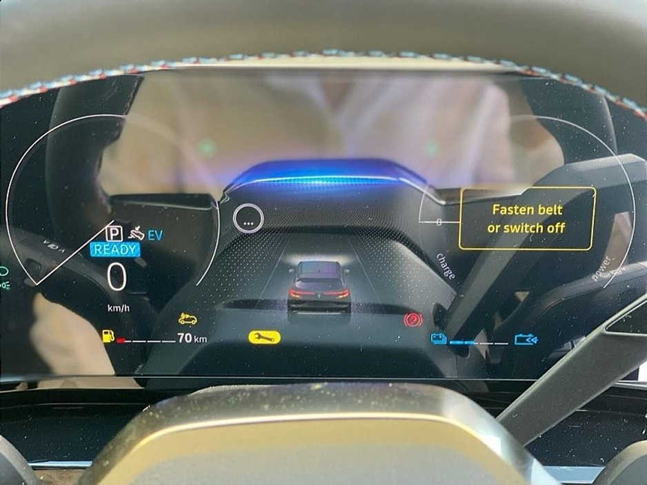 2025 Renault Austral - image 17