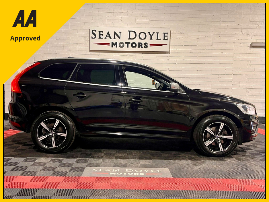 2016 Volvo XC60 - image 4